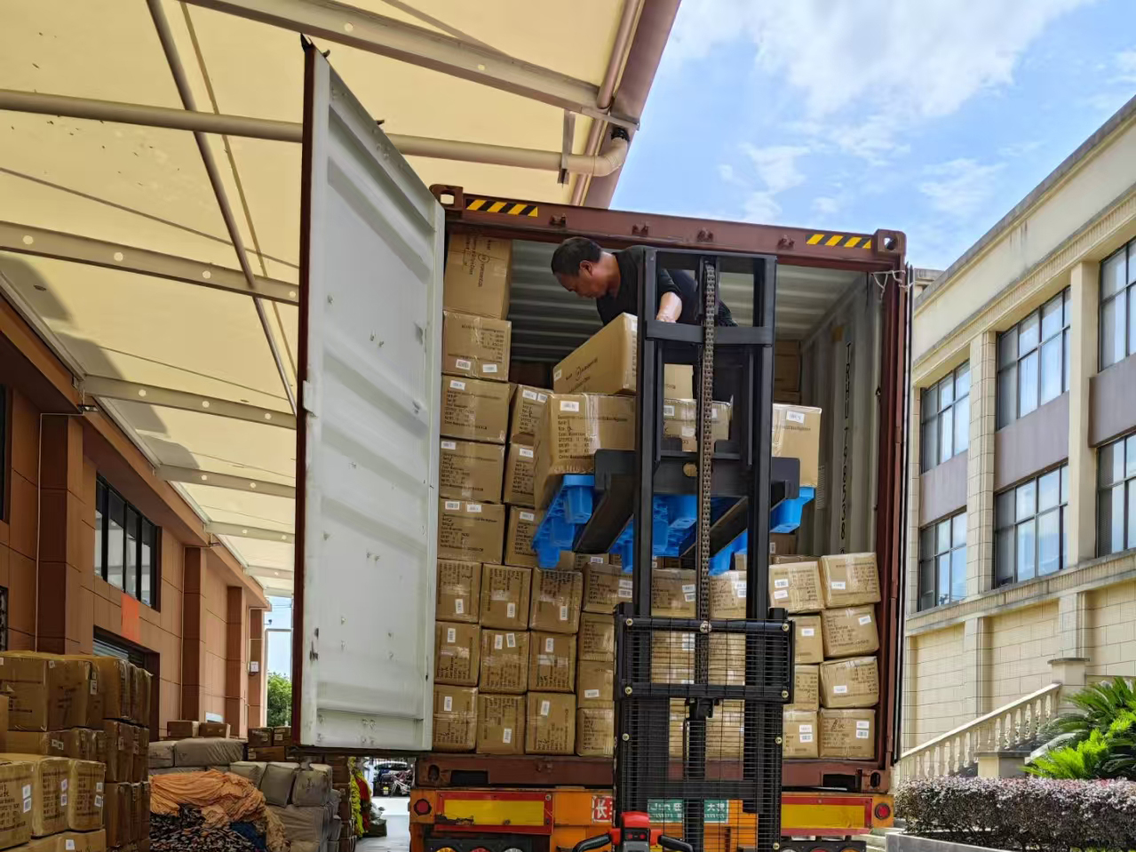 Container loading